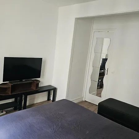 Cozy In The Heart Of The 10th * Párizs
