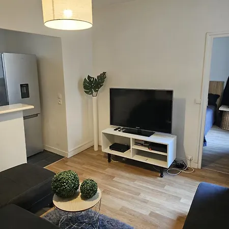 Apartment Cozy In The Heart Of The 10th Paris